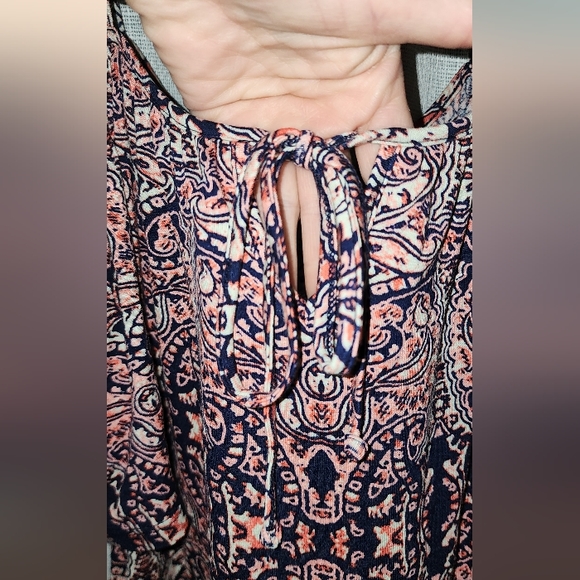 New Maurices Boho Cold Shoulder Short Sleeve Blouse Crochet Lace Hem Flowy Comfy - Picture 2 of 13